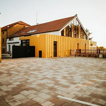 Galerie Mlyn Hotel Zeraviny